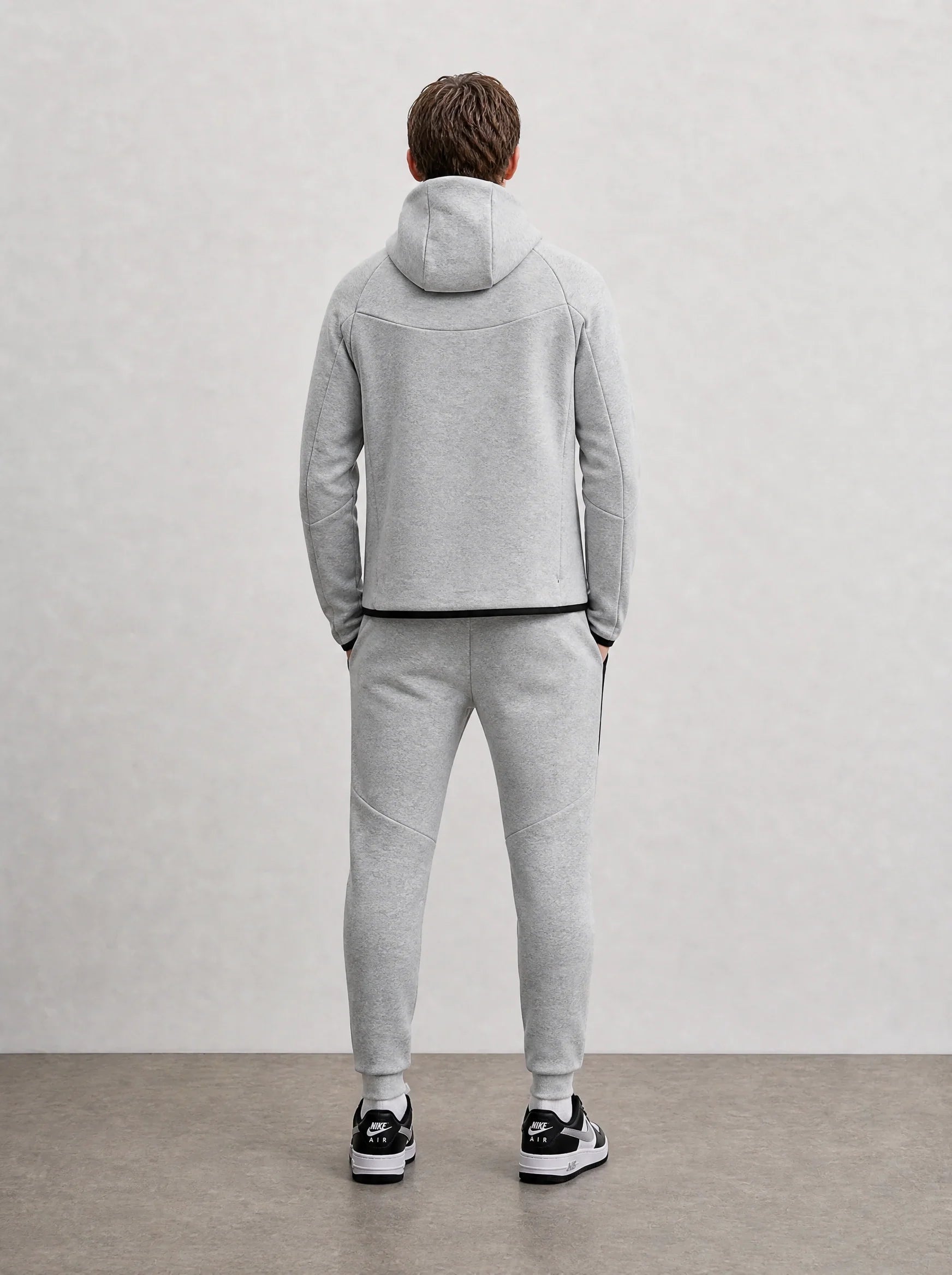 2026 Nike Tech Fleece Gri