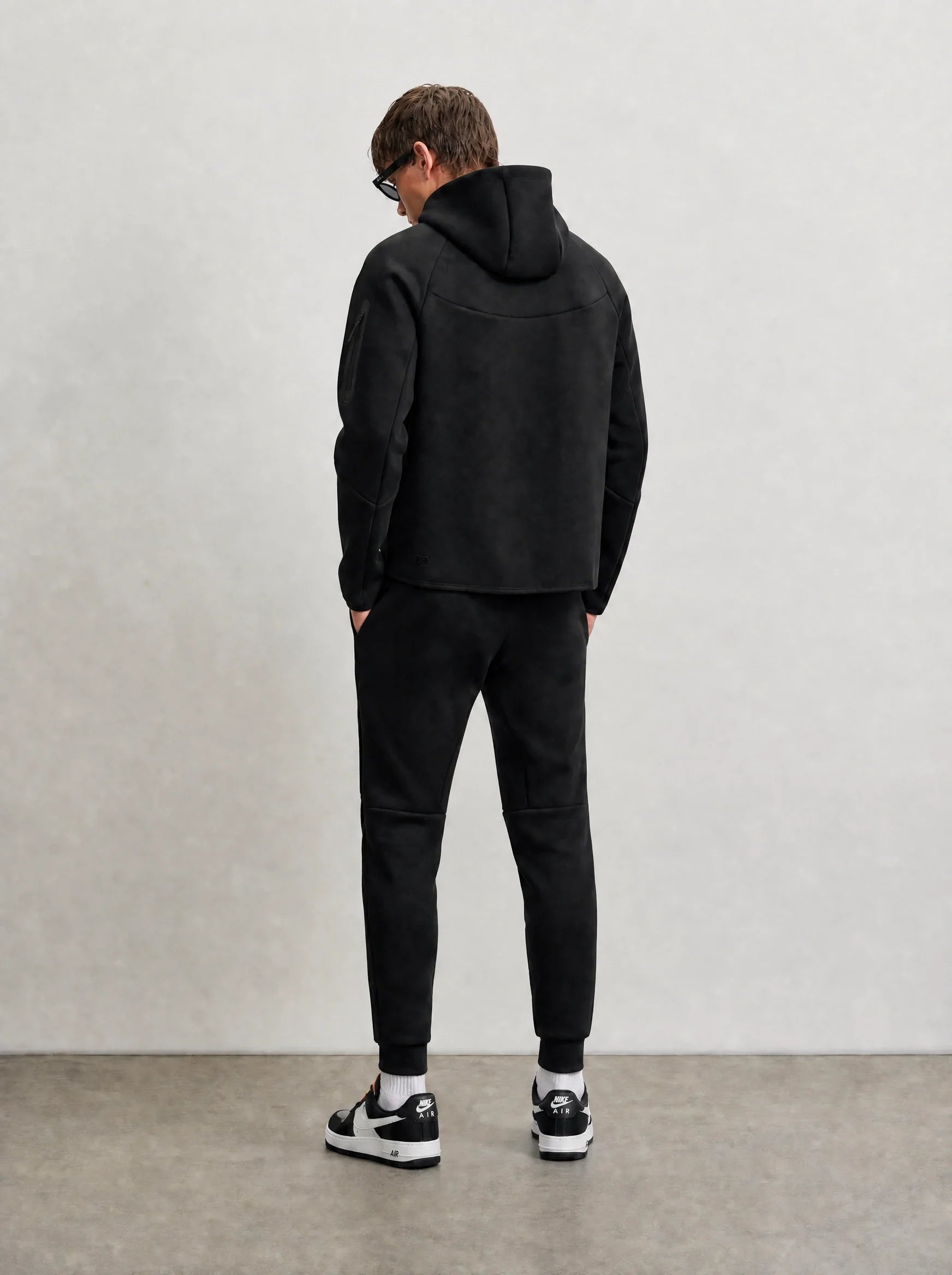 2026 Nike Tech Fleece Gri